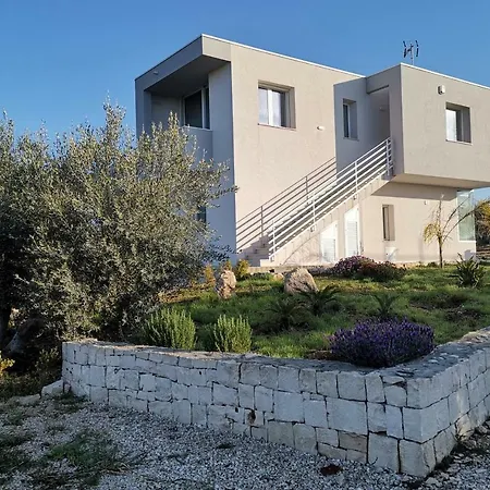 Lura Your Experience In Sicily *
